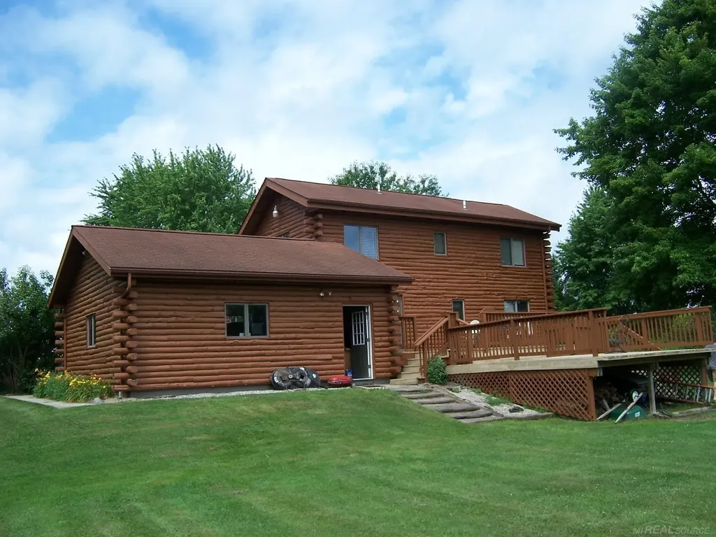 1535 Bauman Road Columbus Township MI 48063