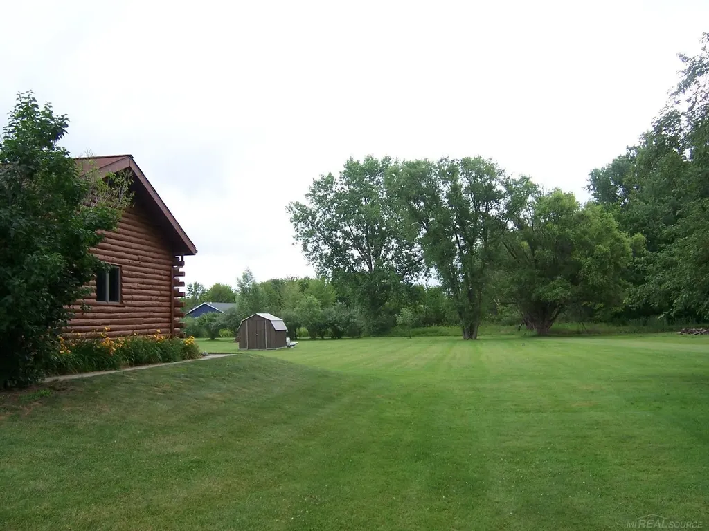 1535 Bauman Road Columbus Township MI 48063