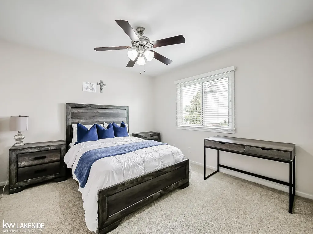 2058 Reagan Drive Rochester Hills City MI 48309