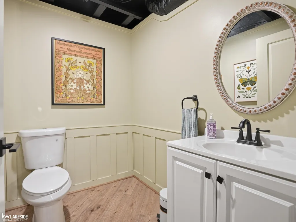 40617 Tulip Trace Clinton Charter Township MI 48036