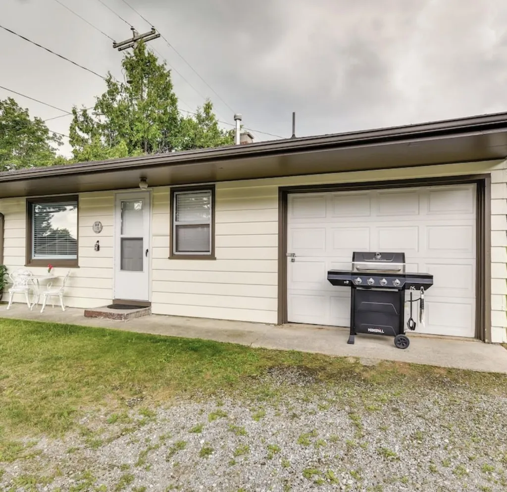 203-201-199 Gasoline Alley Unknown City MI 48629