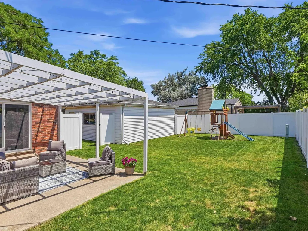 35806 Impala Drive Sterling Heights City MI 48312