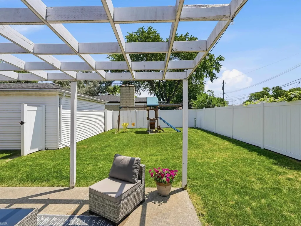 35806 Impala Drive Sterling Heights City MI 48312
