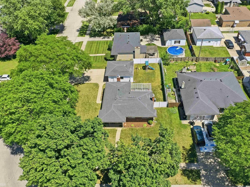 35806 Impala Drive Sterling Heights City MI 48312