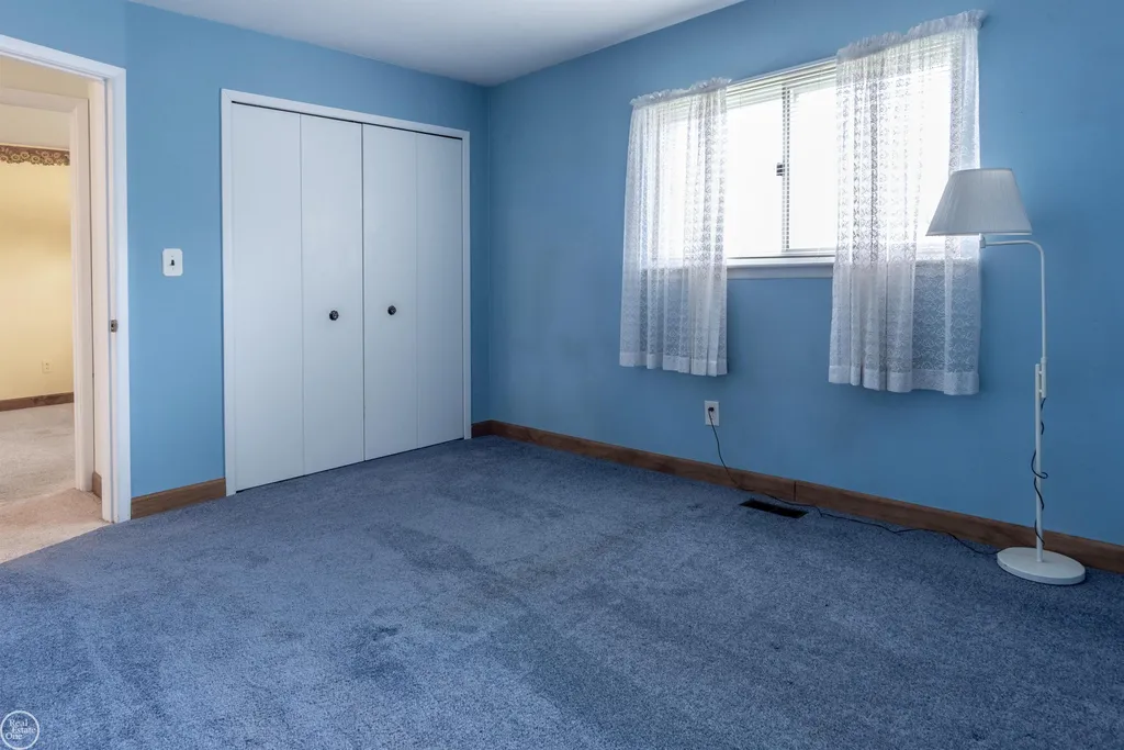37733 Longacre Drive Sterling Heights City MI 48312