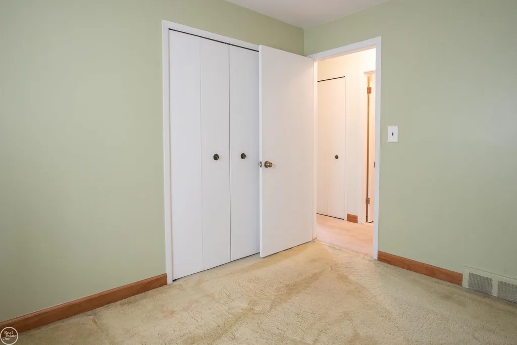 37733 Longacre Drive Sterling Heights City MI 48312