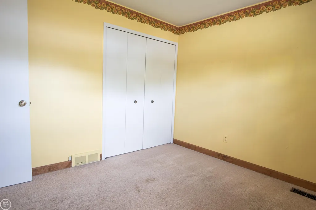 37733 Longacre Drive Sterling Heights City MI 48312