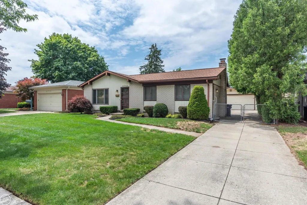37733 Longacre Drive Sterling Heights City MI 48312