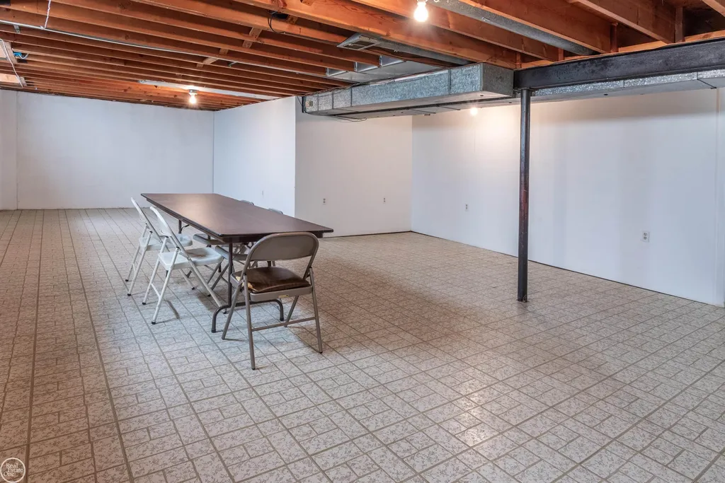 37733 Longacre Drive Sterling Heights City MI 48312