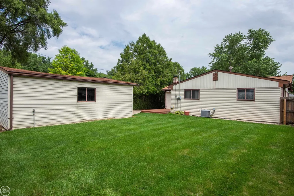 37733 Longacre Drive Sterling Heights City MI 48312