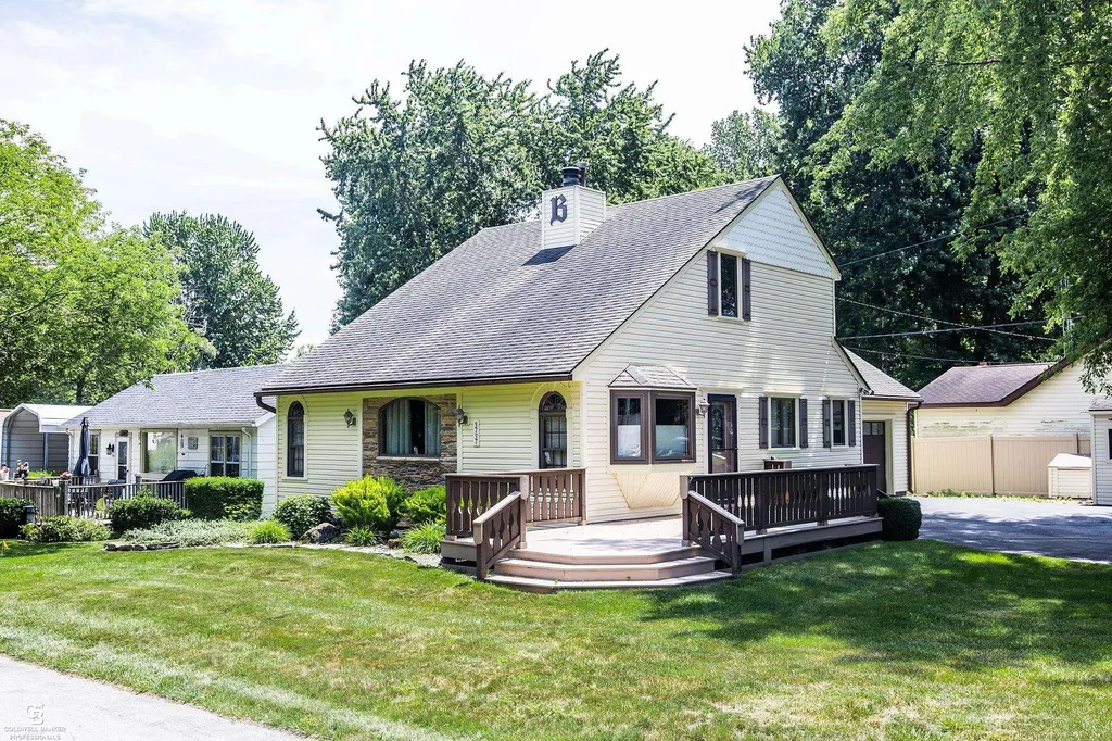 3737 Shorewood Road Burtchville Township MI 48059