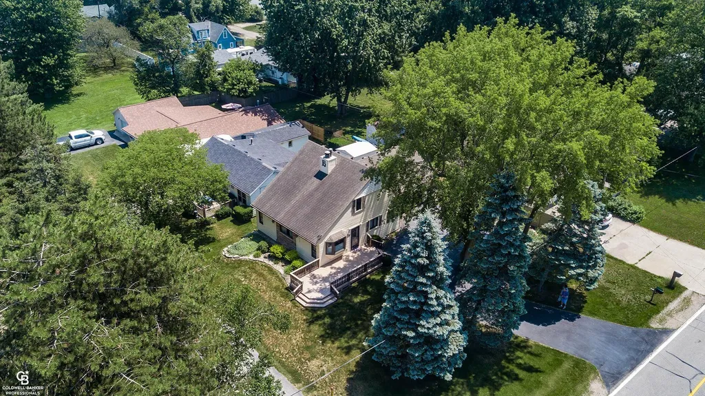 3737 Shorewood Road Burtchville Township MI 48059