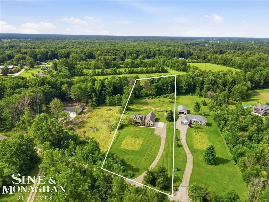 8113 Adair Road Casco Township MI 48064