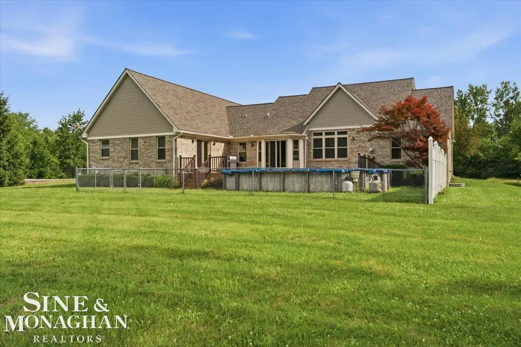 8113 Adair Road Casco Township MI 48064