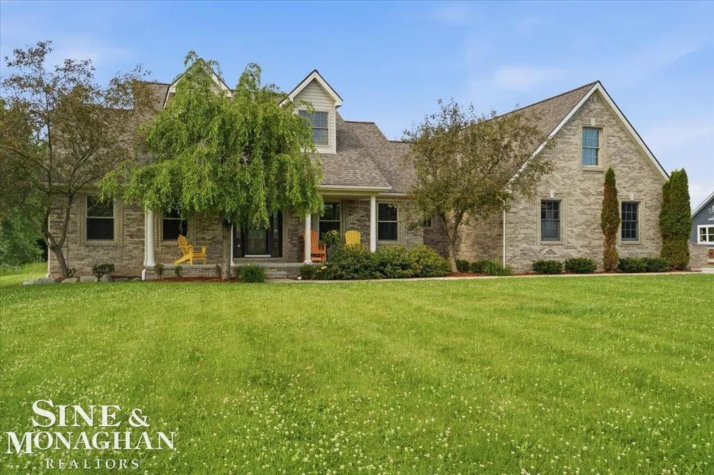 8113 Adair Road Casco Township MI 48064