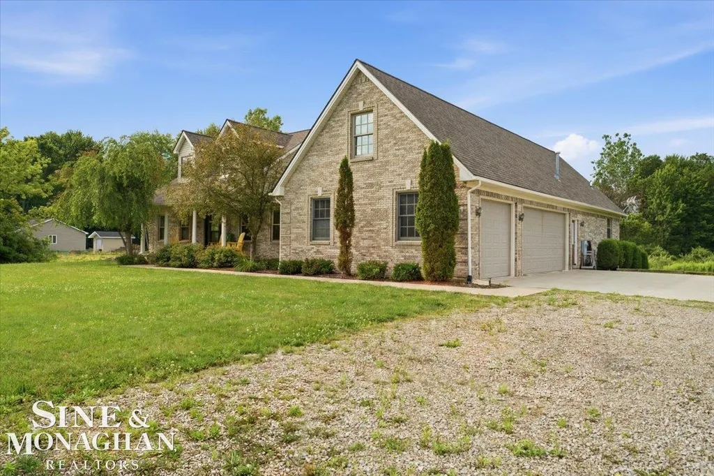 8113 Adair Road Casco Township MI 48064