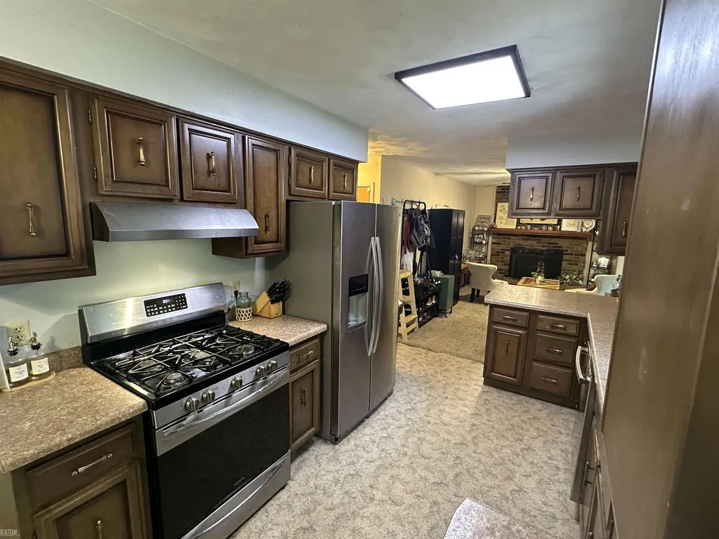 228 Indian Road Battle Creek City MI 49017