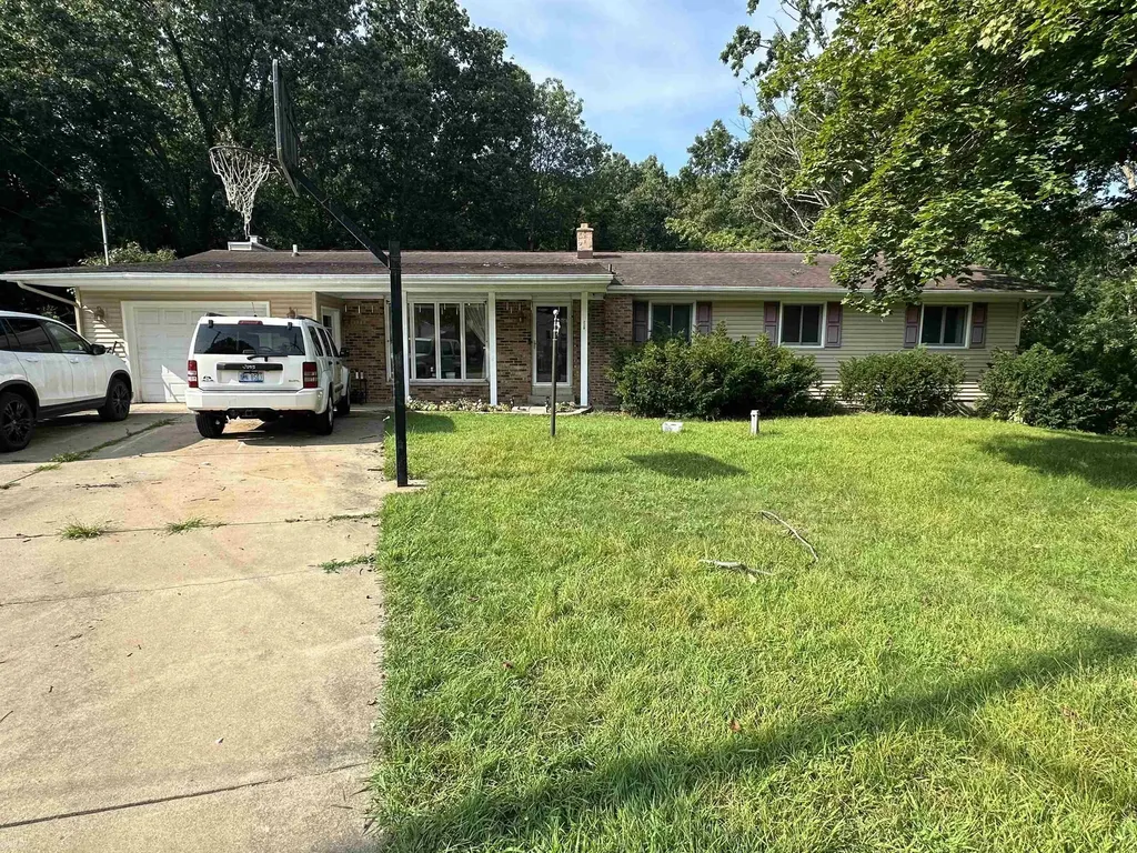 228 Indian Road Battle Creek City MI 49017