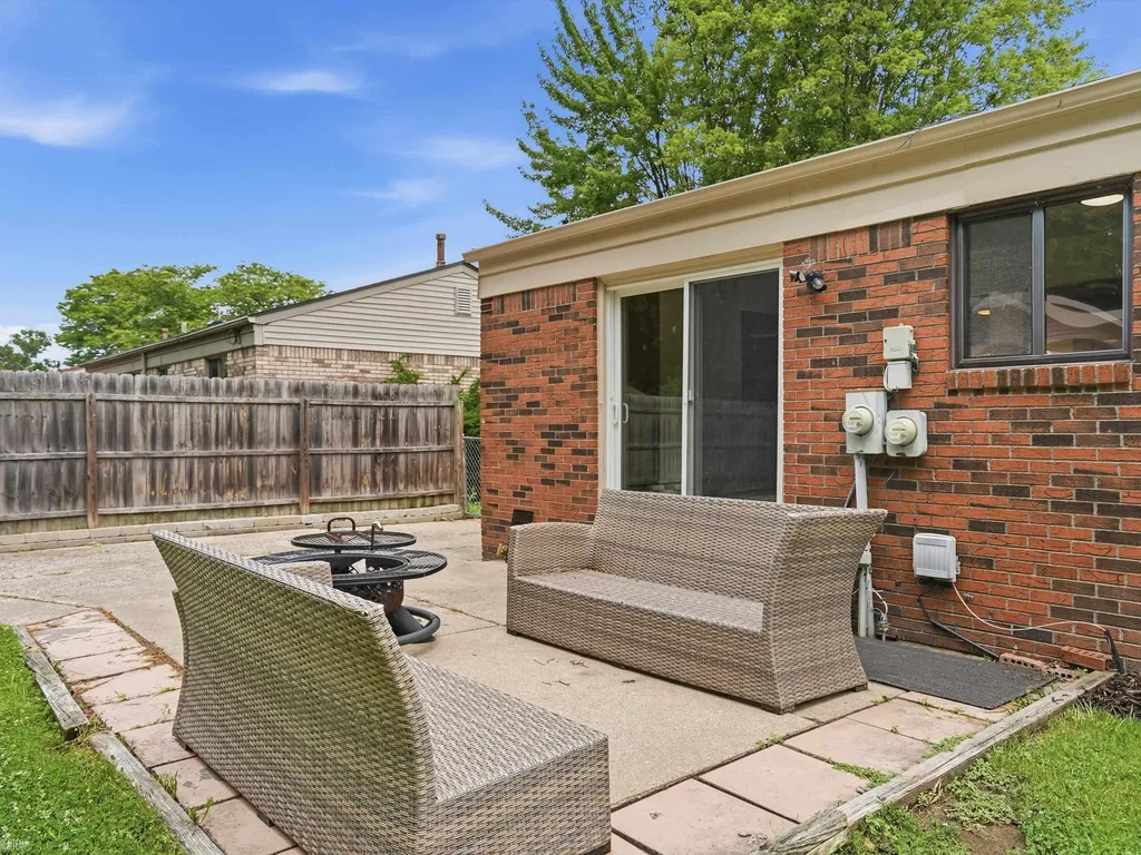 41605 Clayton Street Clinton Charter Township MI 48038