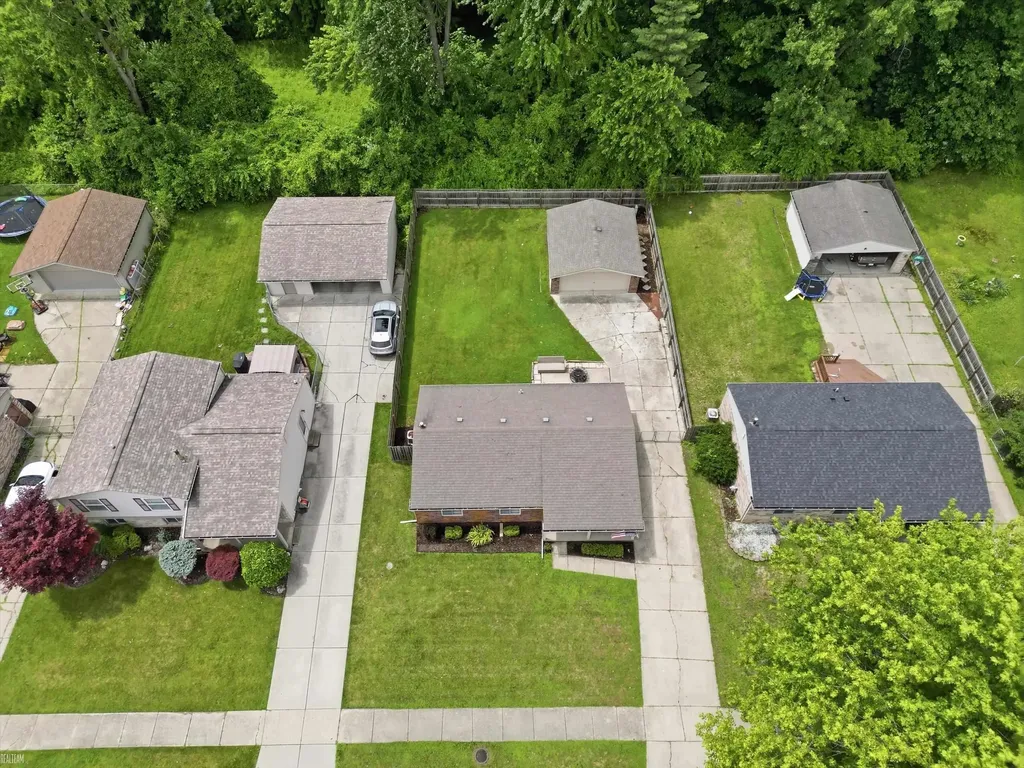 41605 Clayton Street Clinton Charter Township MI 48038