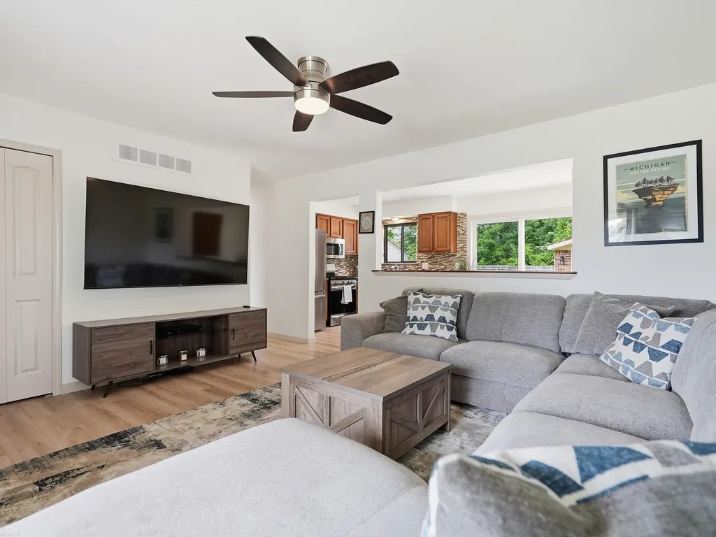 41605 Clayton Street Clinton Charter Township MI 48038