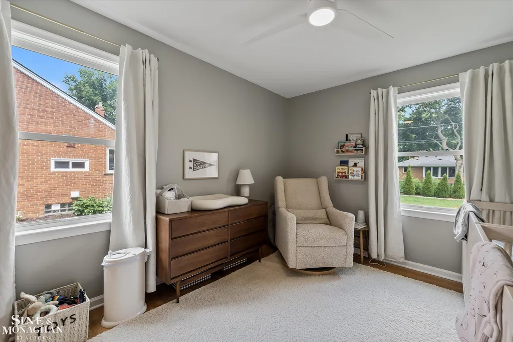 16146 Beverly Road Beverly Hills Village MI 48025