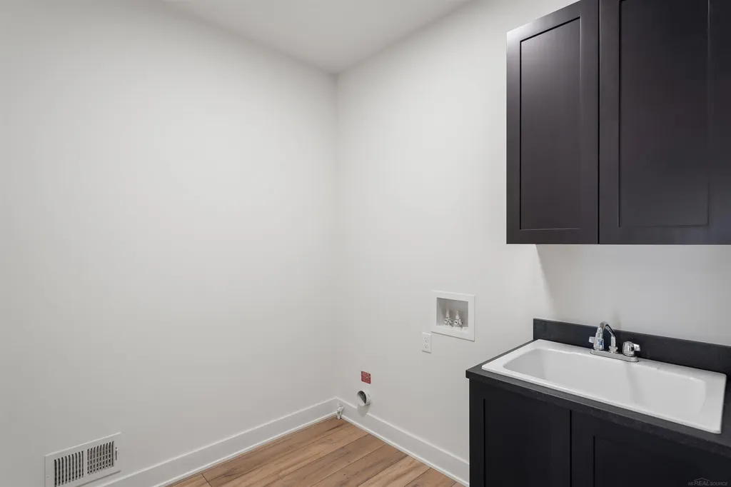 63738 Redbud Drive Washington Township MI 48095