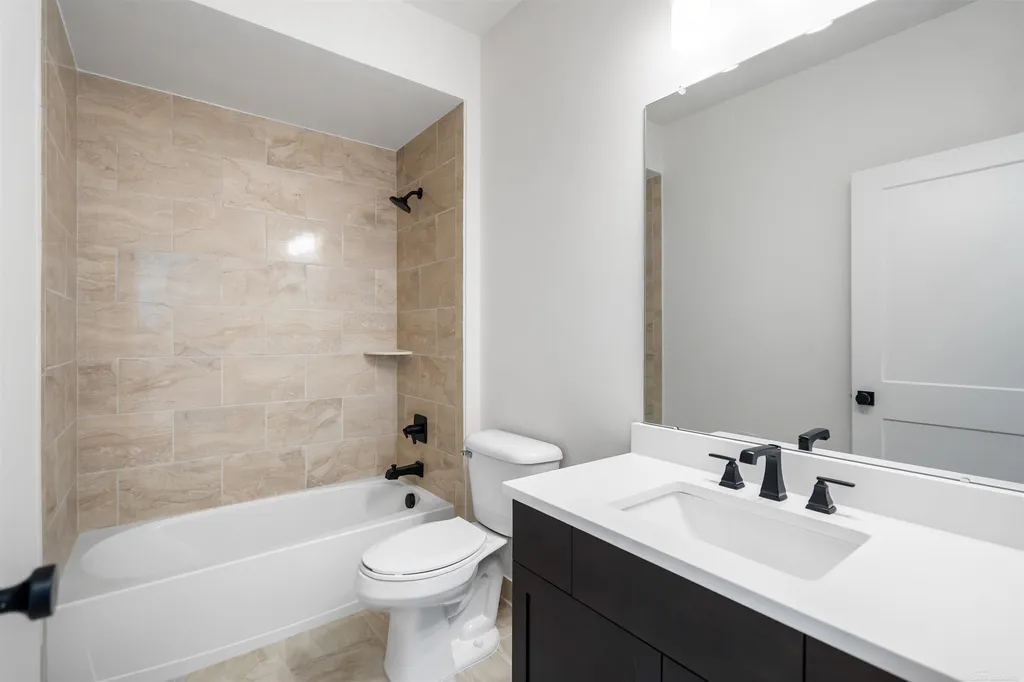 63738 Redbud Drive Washington Township MI 48095