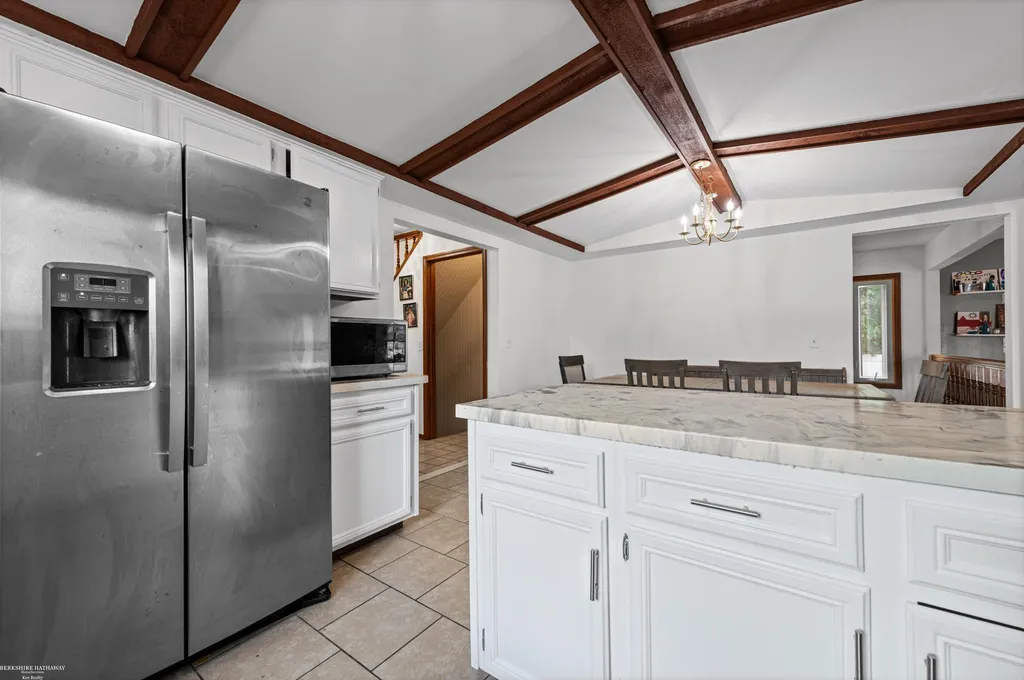 20281 Bannister Way Clinton Charter Township MI 48038