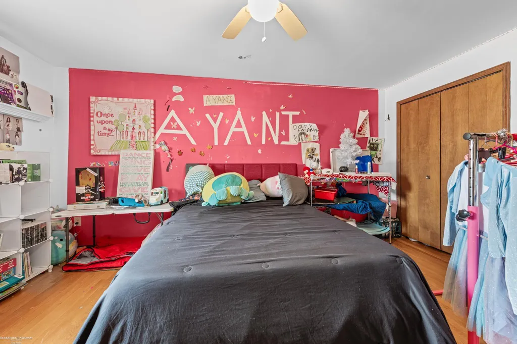 20281 Bannister Way Clinton Charter Township MI 48038