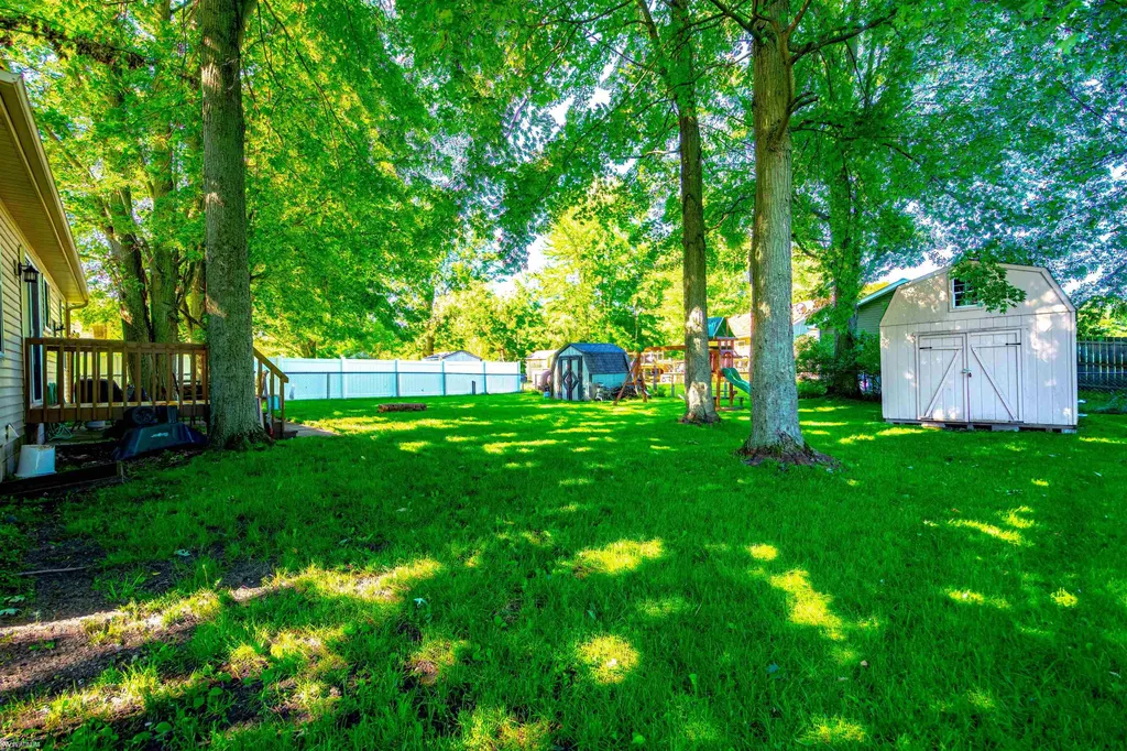 1383 Allen Road Kimball Township MI 48074