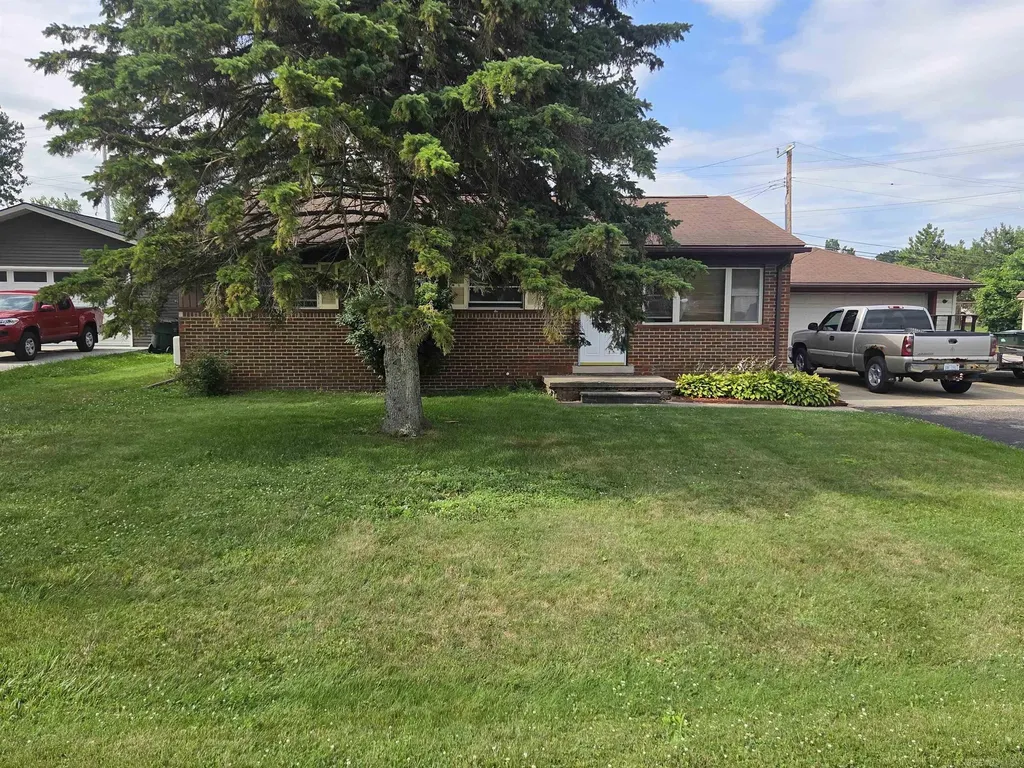 5721 Patricia Avenue Shelby Charter Township MI 48317