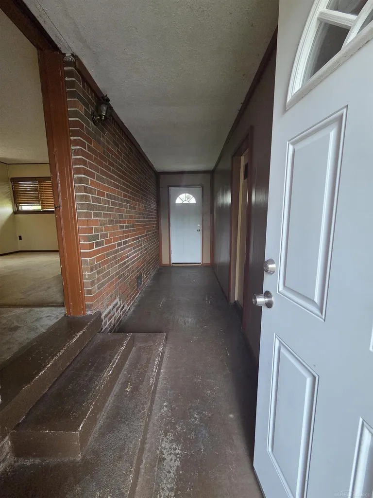 5721 Patricia Avenue Shelby Charter Township MI 48317