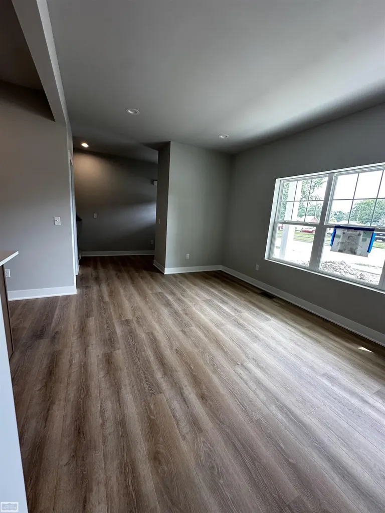 22319 Ridgeway Street St. Clair Shores City MI 48080