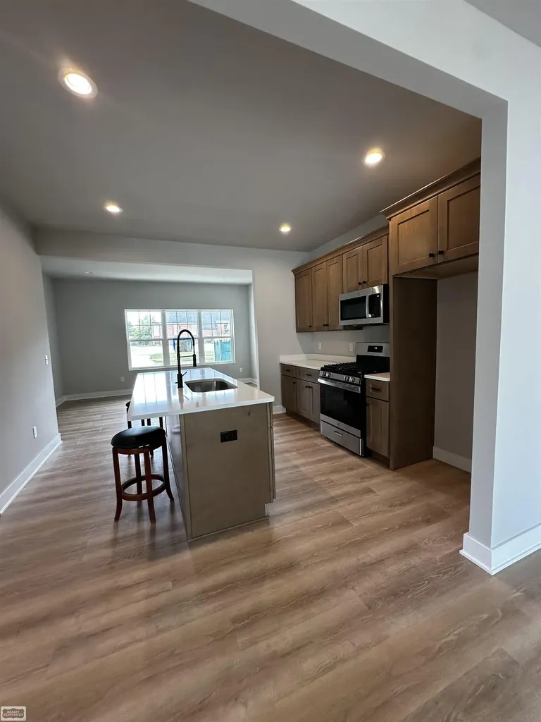 22319 Ridgeway Street St. Clair Shores City MI 48080