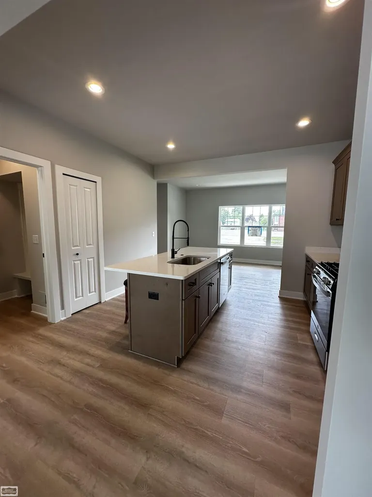 22319 Ridgeway Street St. Clair Shores City MI 48080