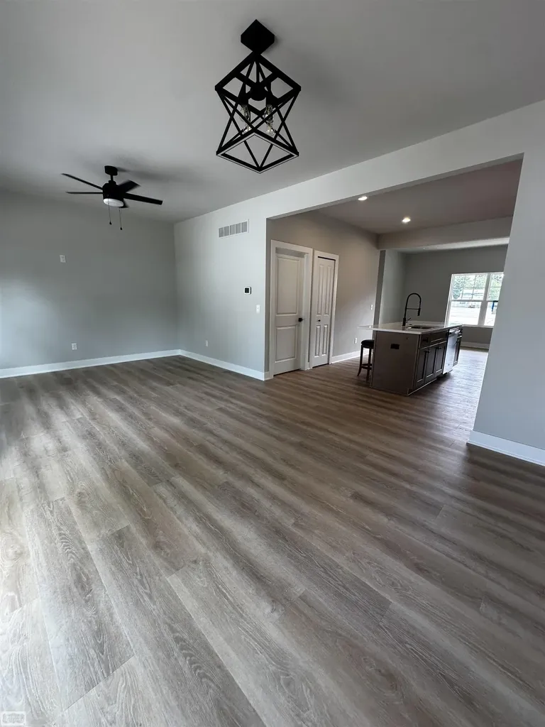 22319 Ridgeway Street St. Clair Shores City MI 48080