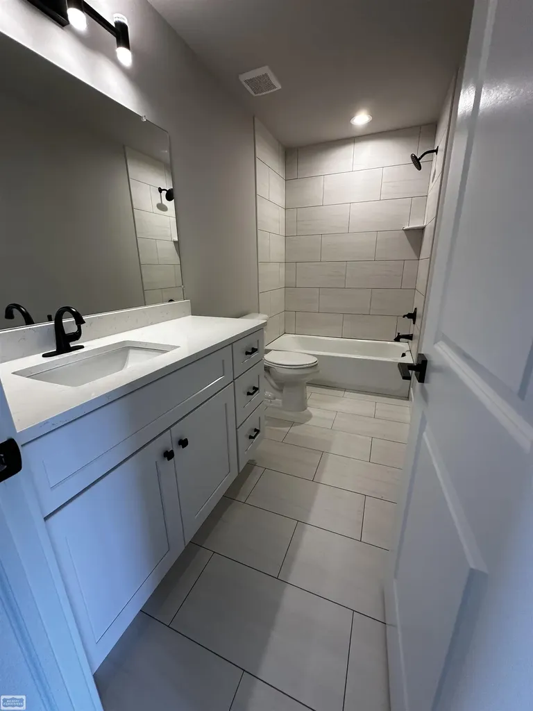 22319 Ridgeway Street St. Clair Shores City MI 48080