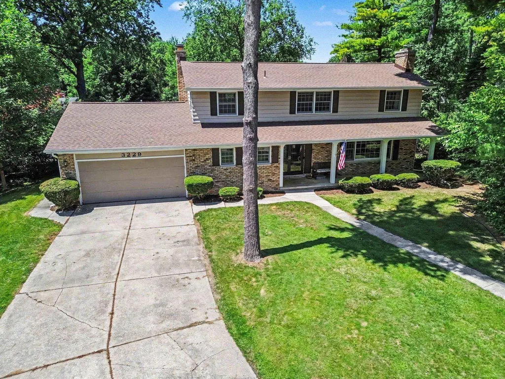 3229 Delevan Drive Saginaw Charter Township MI 48603