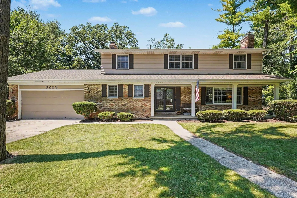 3229 Delevan Drive Saginaw Charter Township MI 48603