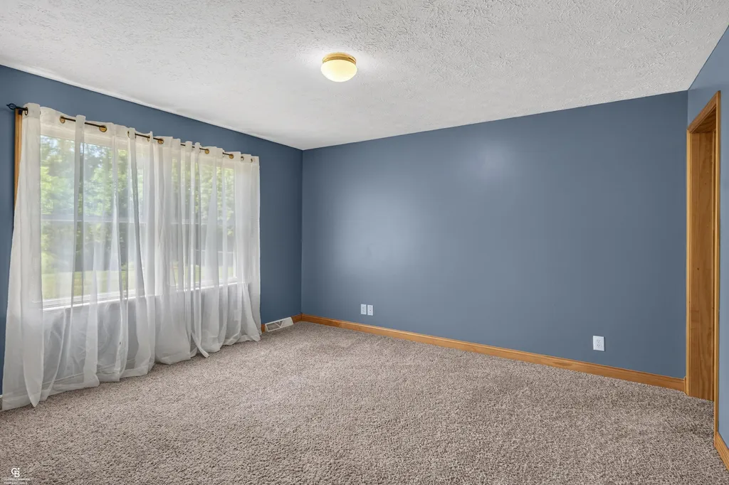 5077 N Belsay Road Genesee Charter Township MI 48506