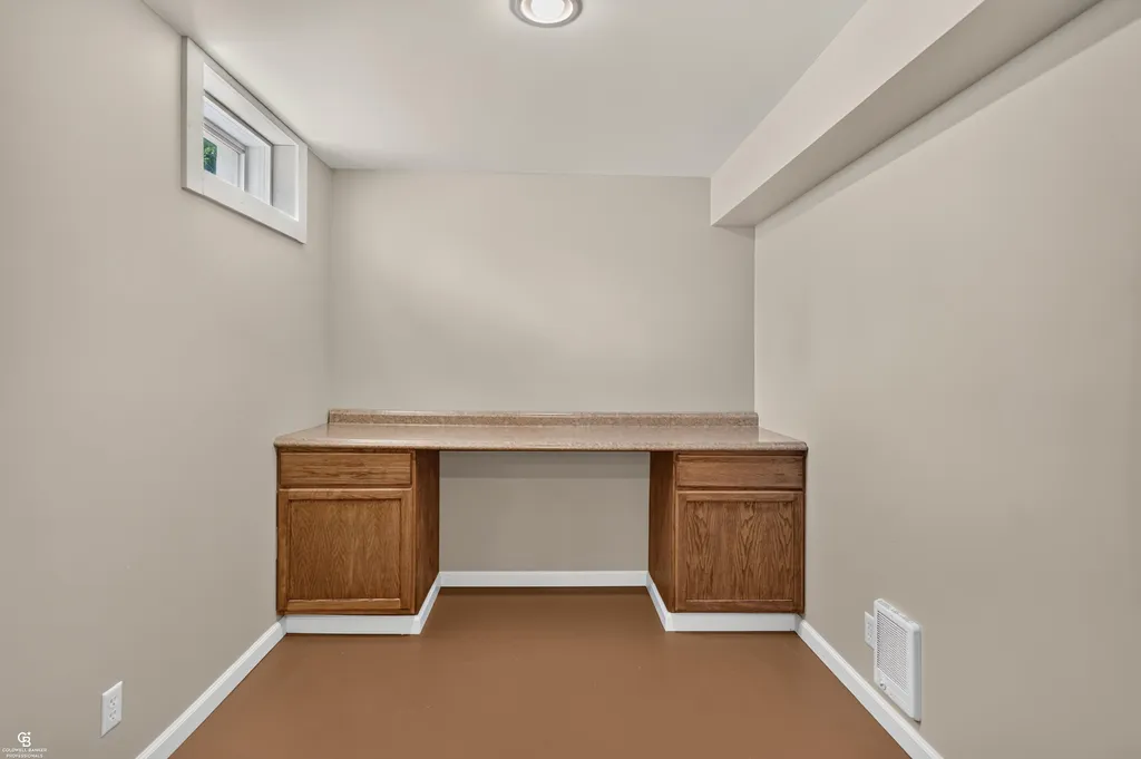 5077 N Belsay Road Genesee Charter Township MI 48506