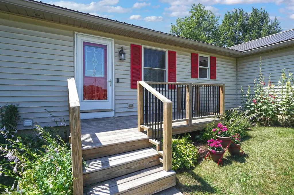 5077 N Belsay Road Genesee Charter Township MI 48506
