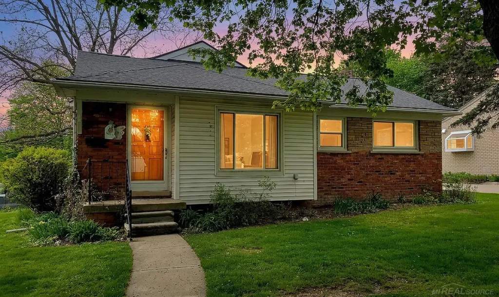 303 Pennell Street Northville City MI 48167