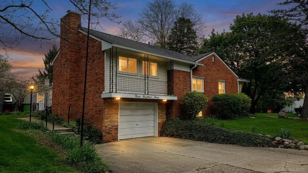 303 Pennell Street Northville City MI 48167