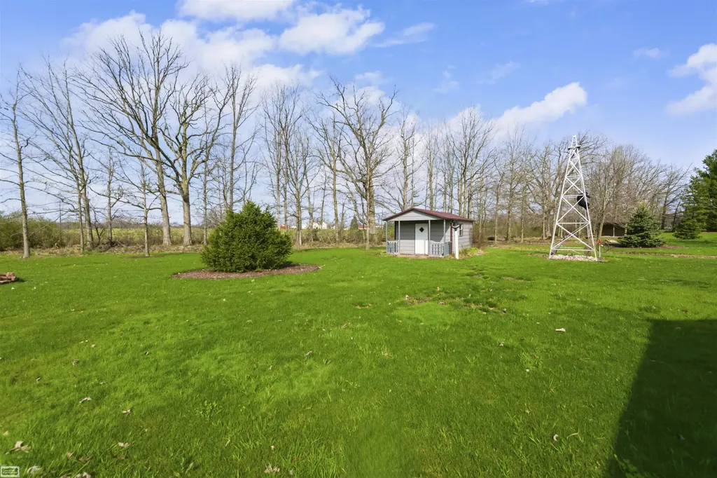 4453 Lone Oak Drive Mussey Township MI 48014