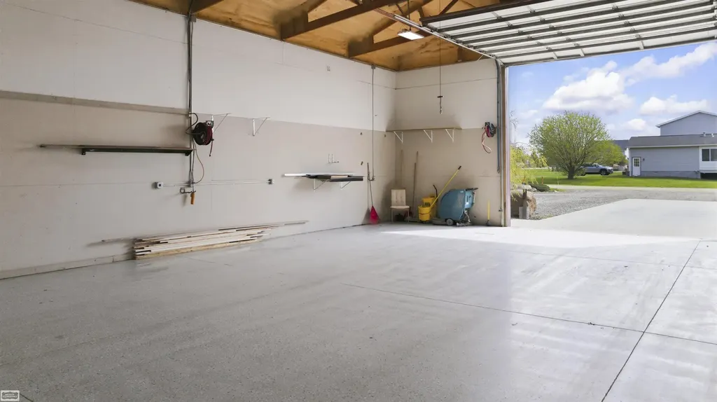 4453 Lone Oak Drive Mussey Township MI 48014