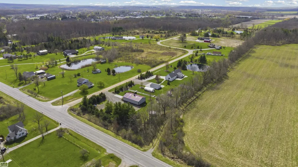 4453 Lone Oak Drive Mussey Township MI 48014