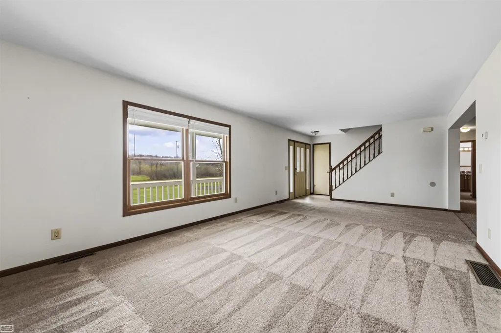 4453 Lone Oak Drive Mussey Township MI 48014