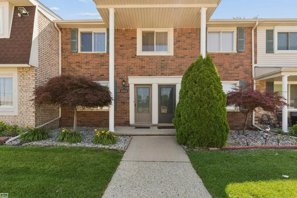 13312 Denver Circle Utica City MI 48312